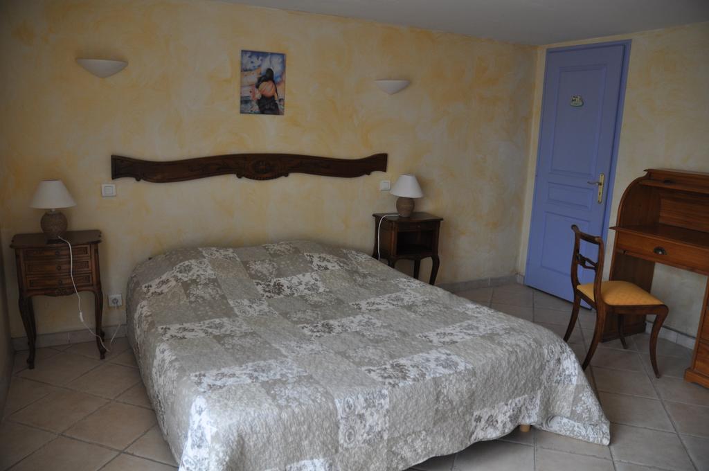 Hotel Le Petit Labouret Revest-du-Bion Zewnętrze zdjęcie